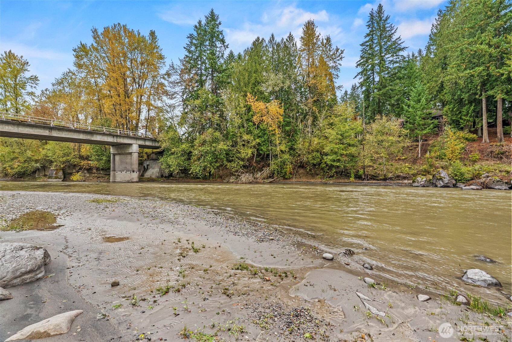 1703 Tower Road Castle Rock, WA 98611 - Photo 35 of 38 a view of lake view