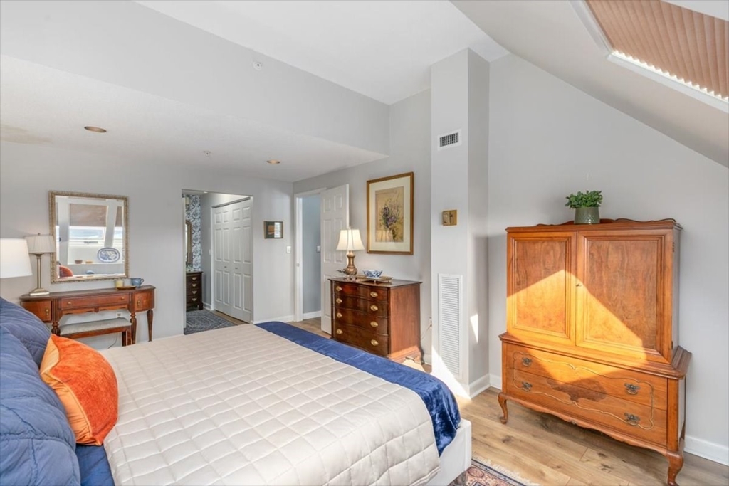 11 Church Street, Unit 702 Salem, MA 01970 - Photo 14 of 27