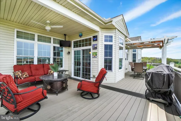 $525,000 | 1220 Gardenia Drive, Windsor, PA 17366