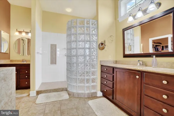 $525,000 | 1220 Gardenia Drive, Windsor, PA 17366