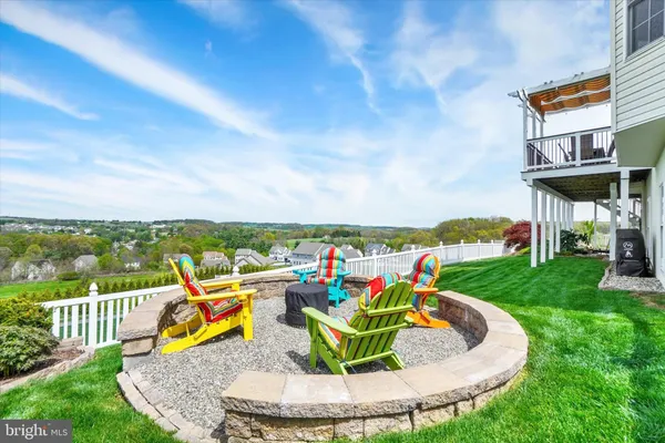 $525,000 | 1220 Gardenia Drive, Windsor, PA 17366