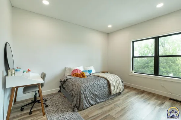 $698,000 | 13130 K-4 Hwy Valley Falls, Valley Falls, KS 66088