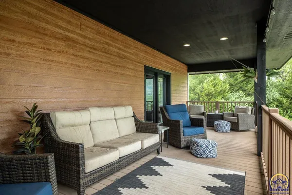 $698,000 | 13130 K-4 Hwy Valley Falls, Valley Falls, KS 66088