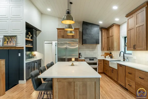 $698,000 | 13130 K-4 Hwy Valley Falls, Valley Falls, KS 66088