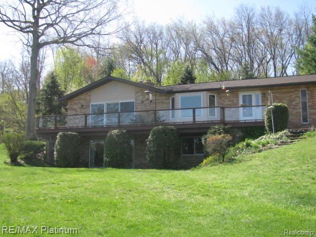 4323 West Allen Road Howell, MI 48855 - Photo 1 of 16 allen road pics. 056.jpg