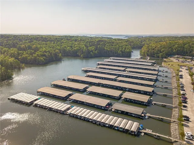 $2,500 | 6436 Portside Way, Flowery Branch, GA 30542