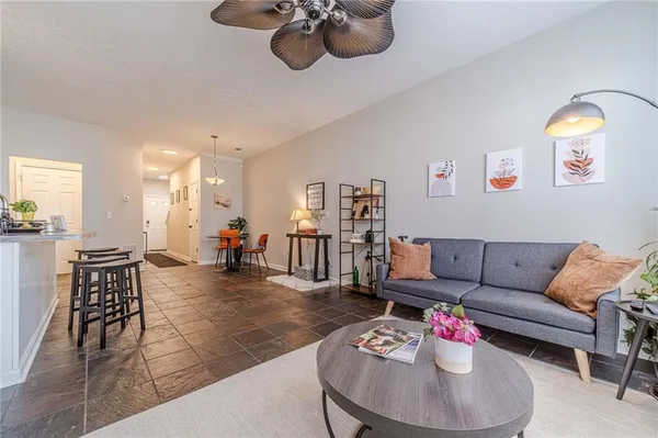 $2,400 | 6436 Portside Way, Flowery Branch, GA 30542