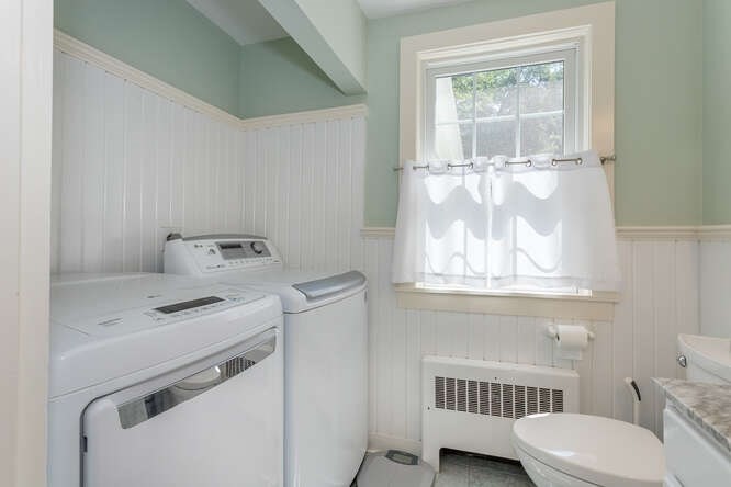 278 Norfolk Street Canton, MA 02021 - Photo 14 of 27