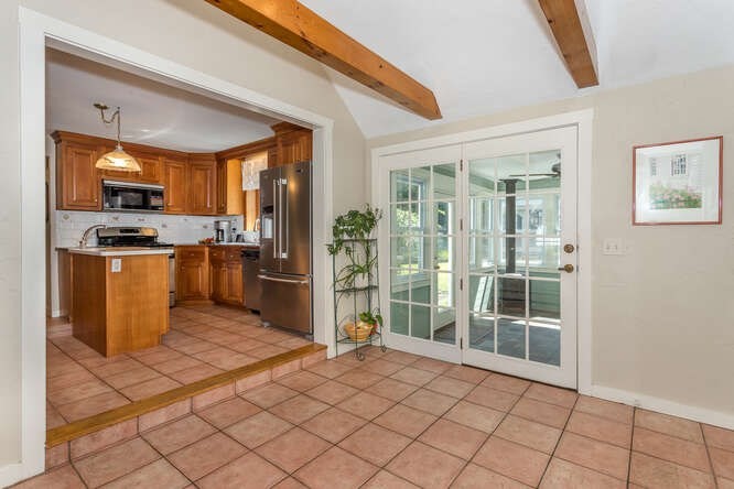 278 Norfolk Street Canton, MA 02021 - Photo 8 of 27