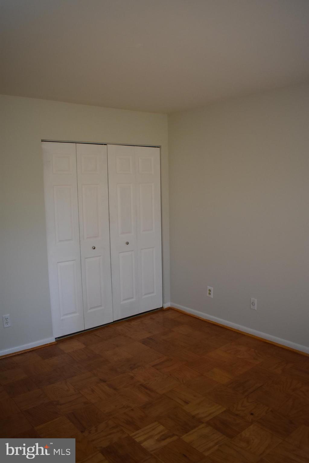 583 Summit Hall Road Gaithersburg, MD 20877 - Photo 27 of 52 3 Bedrooms