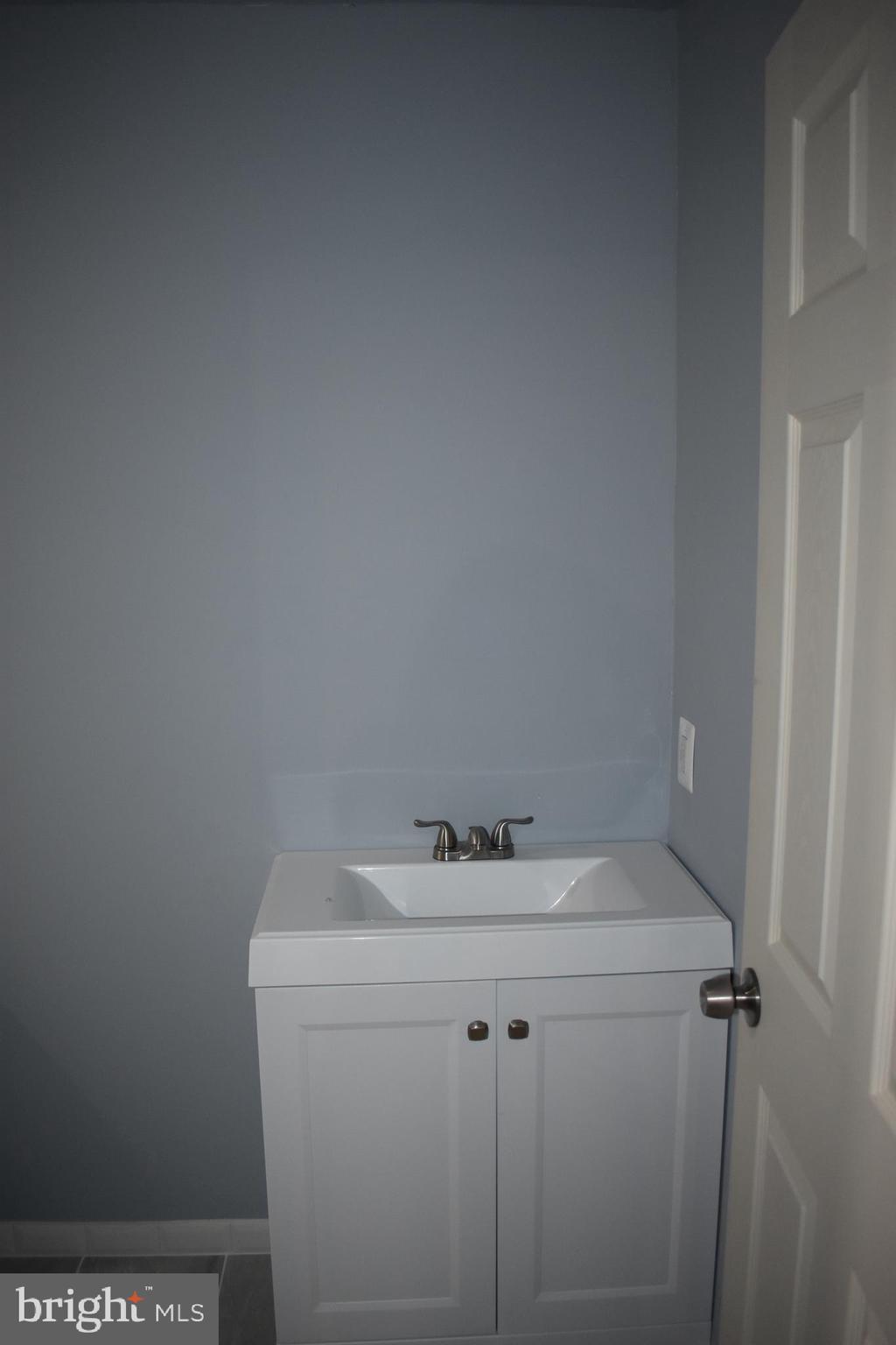 583 Summit Hall Road Gaithersburg, MD 20877 - Photo 41 of 52 New full Bathroom in basement