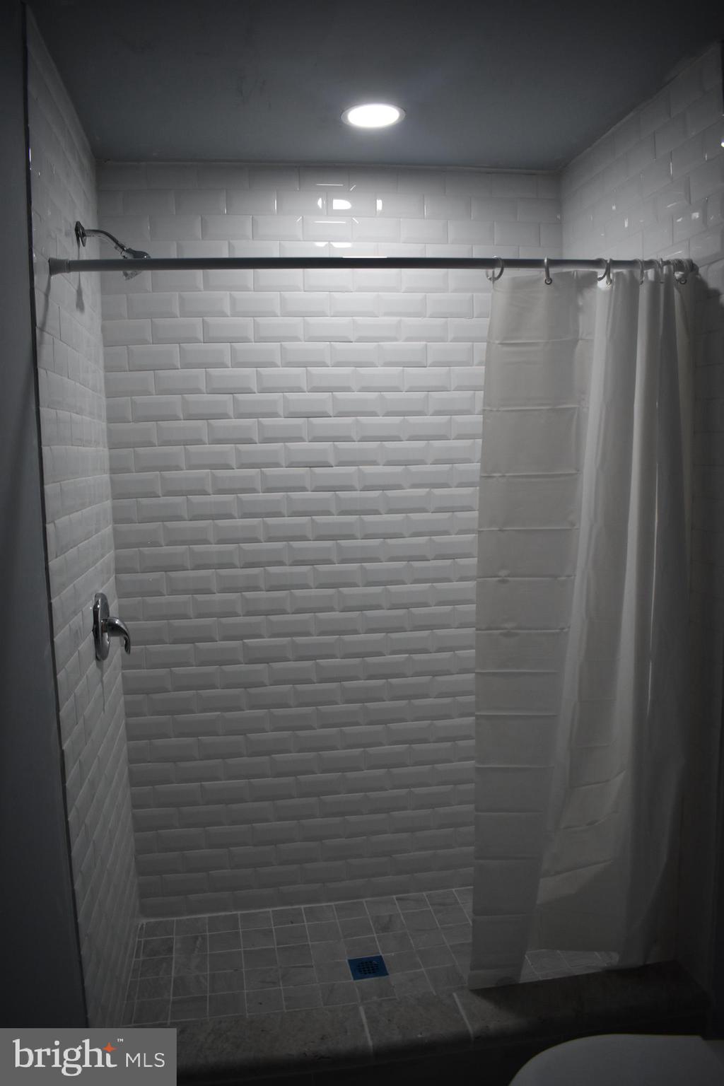583 Summit Hall Road Gaithersburg, MD 20877 - Photo 45 of 52 Basement full bathroom
