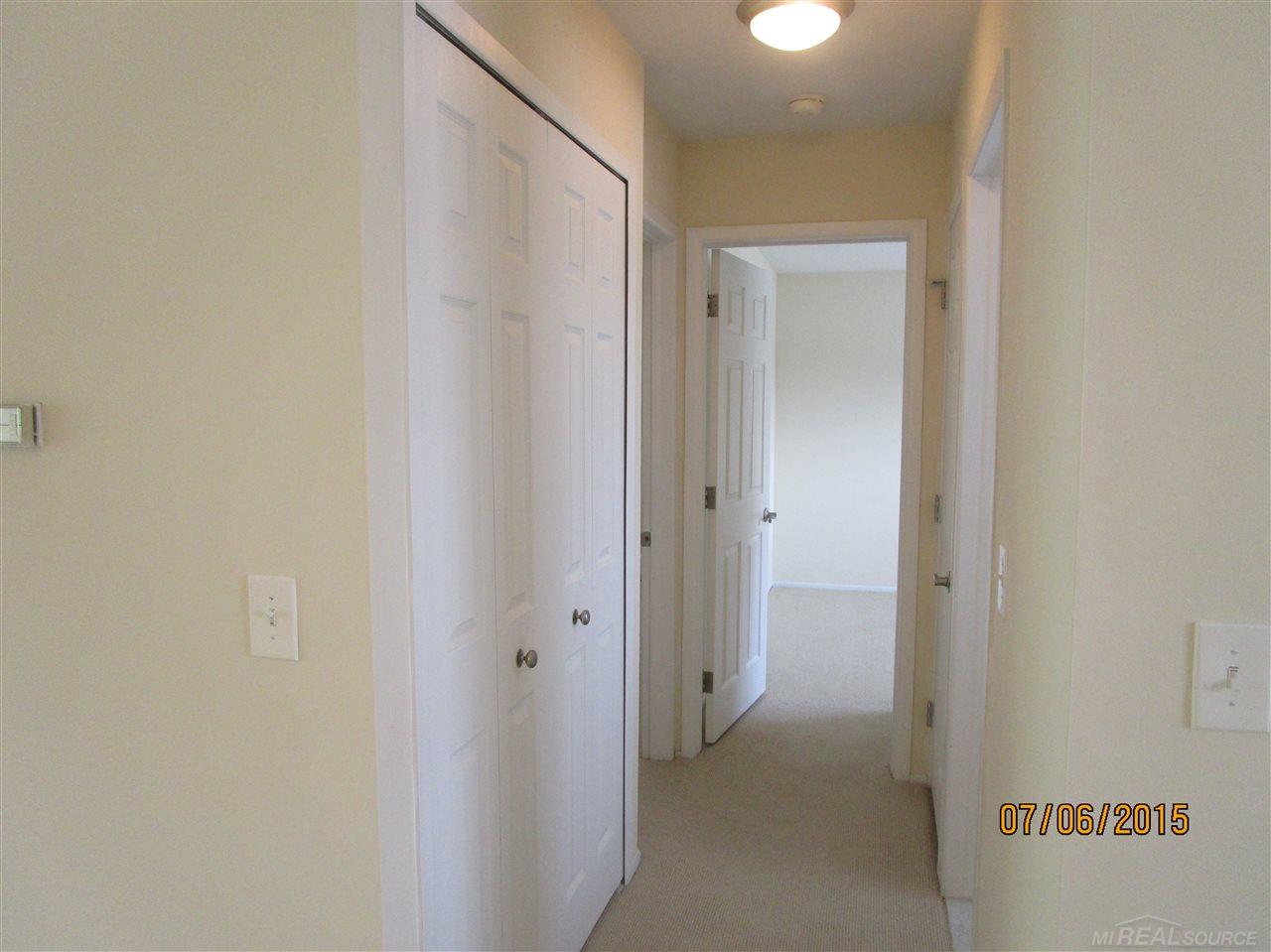 500 East Romeo Oakland, MI 48363 - Photo 8 of 16 31262765-8.JPG