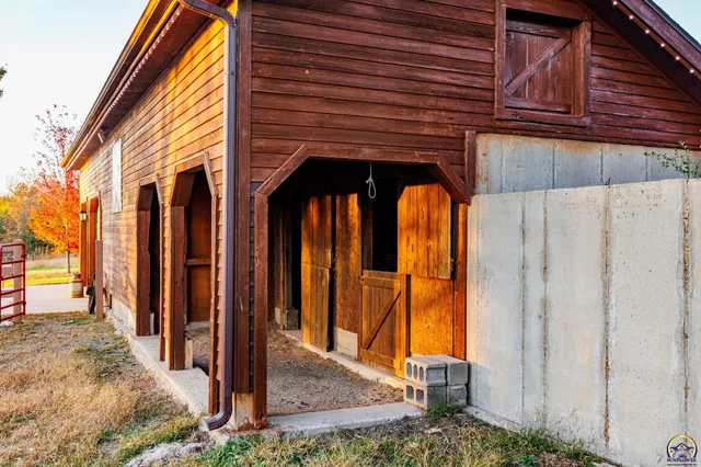 $615,000 | 16755 Say Road, Wamego, KS 66547