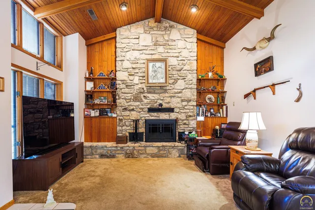 $615,000 | 16755 Say Road, Wamego, KS 66547