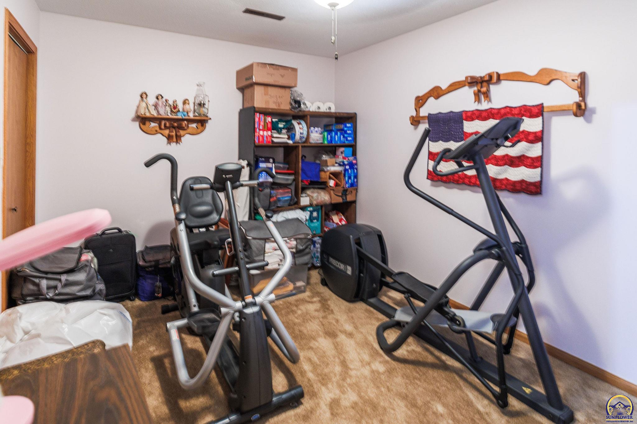 16755 Say Road Wamego, KS 66547 - Photo 36 of 38