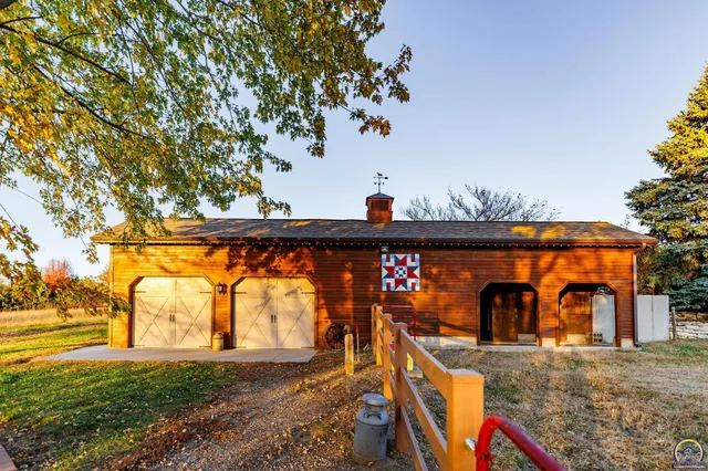 $615,000 | 16755 Say Road, Wamego, KS 66547