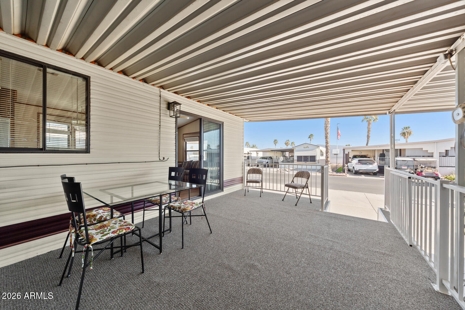 17200 West Bell Road, Unit 652 Surprise, AZ 85374 - Photo 9 of 19 a view of a kitchen and dining room