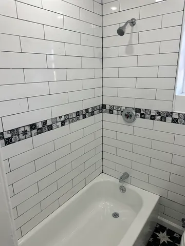 $2,800 | 340 2nd Street, Unit 4, Jersey City, NJ 07302