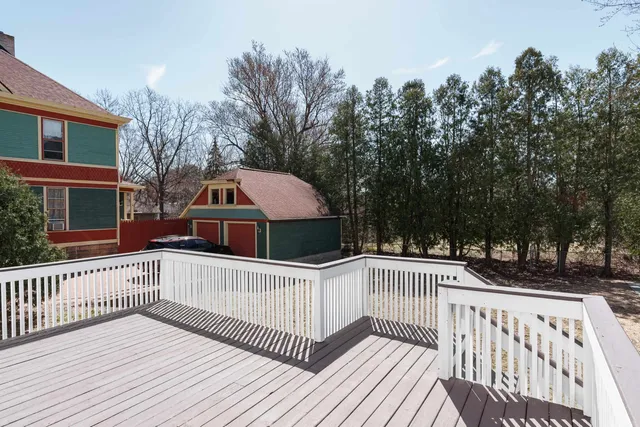 $289,900 | 648 East Main Street, Reedsburg, WI 53959