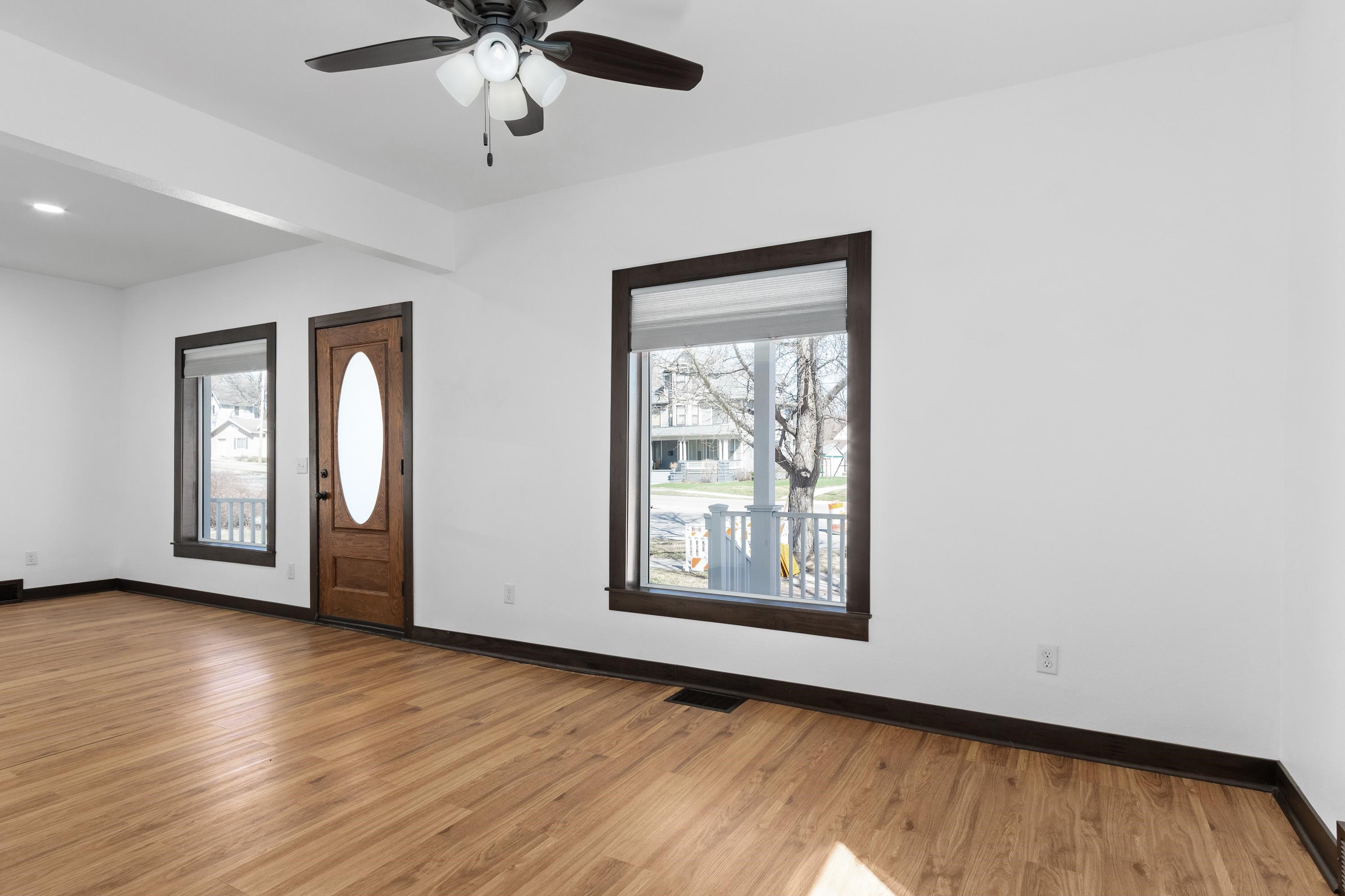 648 East Main Street Reedsburg, WI 53959 - Photo 16 of 38