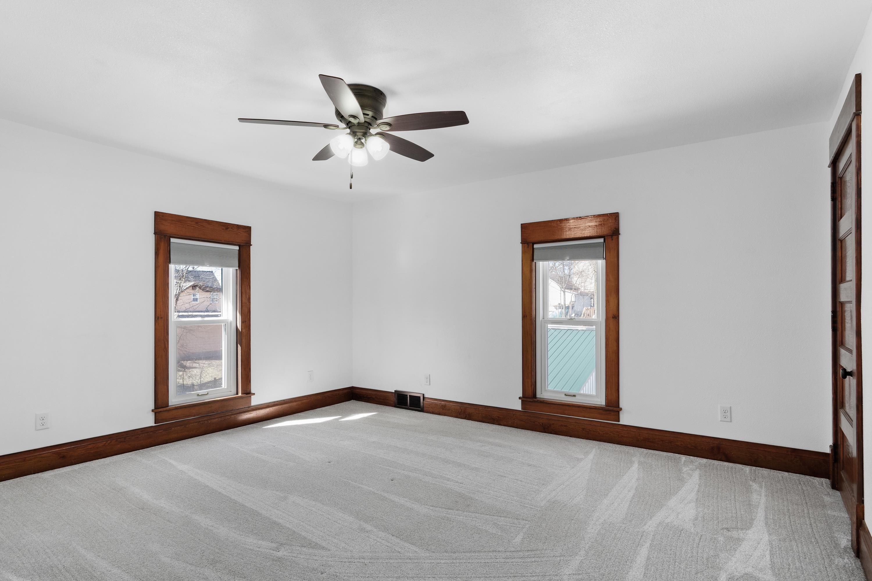 648 East Main Street Reedsburg, WI 53959 - Photo 24 of 38