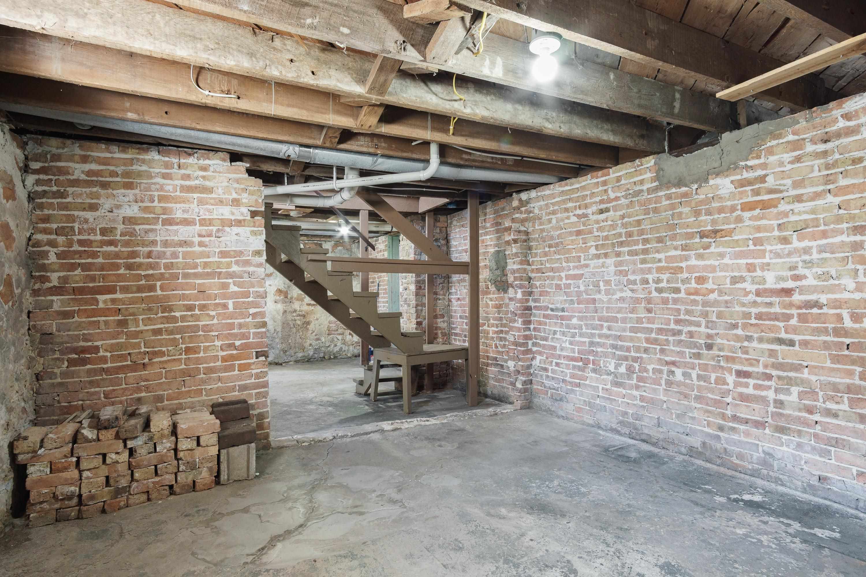 648 East Main Street Reedsburg, WI 53959 - Photo 37 of 38