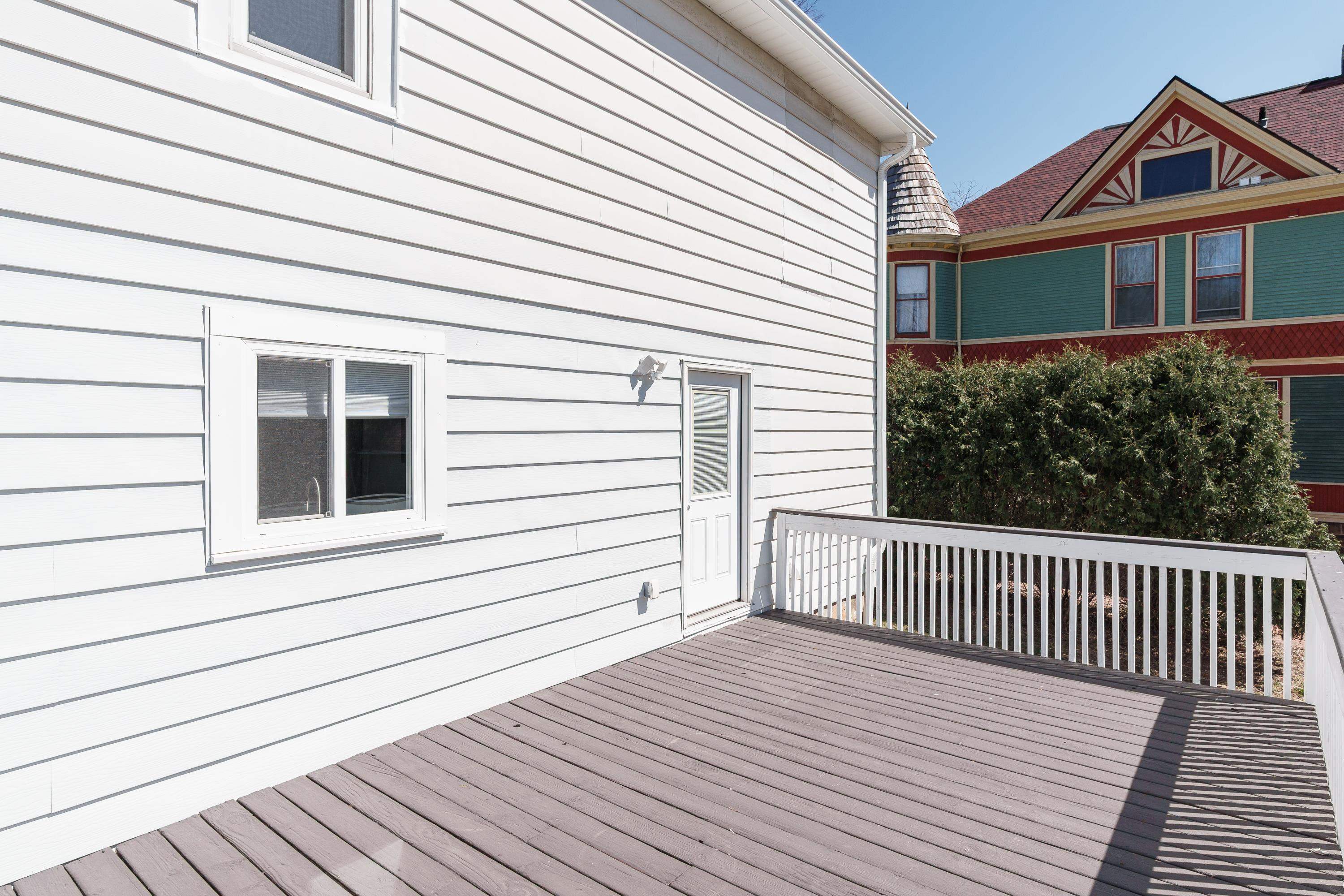 648 East Main Street Reedsburg, WI 53959 - Photo 10 of 38