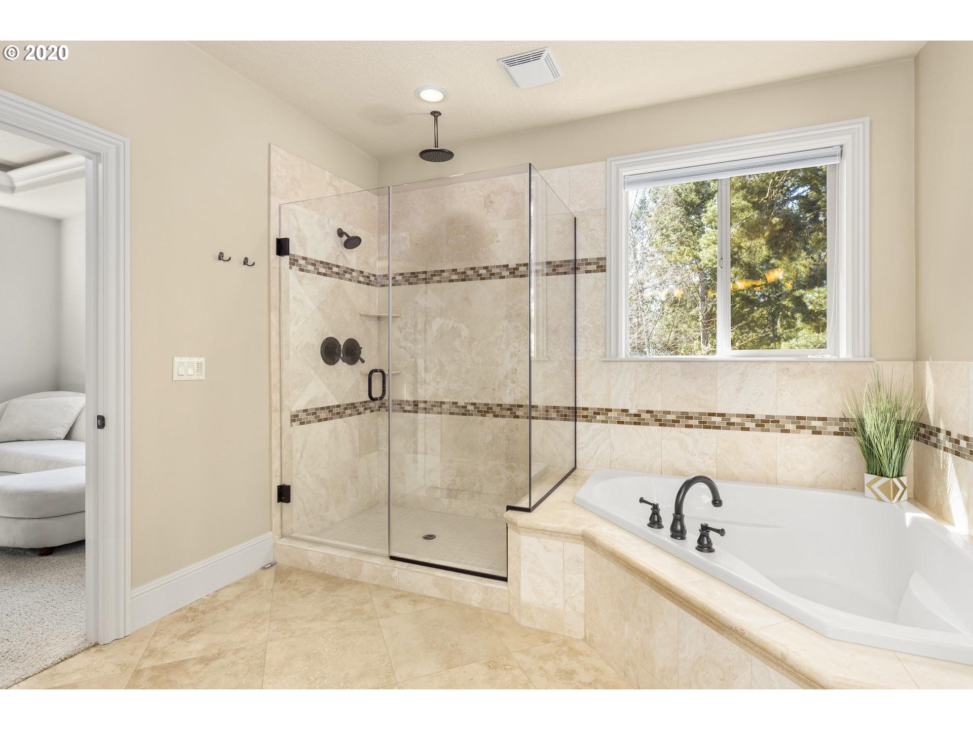 9357 Southwest Taylor Street Portland, OR 97225 - Photo 17 of 31 Bathroom, Attached