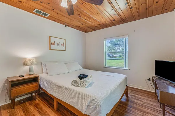 $299,999 | 8585 West Miss Maggie Drive, Homosassa, FL 34448