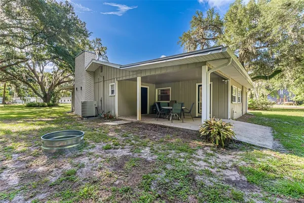 $299,999 | 8585 West Miss Maggie Drive, Homosassa, FL 34448