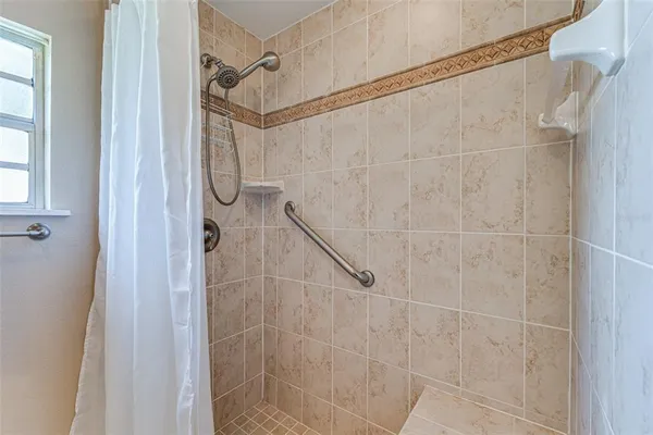 $299,999 | 8585 West Miss Maggie Drive, Homosassa, FL 34448