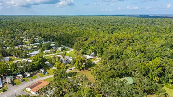 $299,999 | 8585 West Miss Maggie Drive, Homosassa, FL 34448