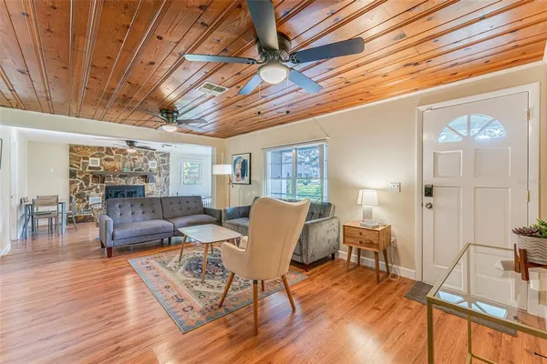 $299,999 | 8585 West Miss Maggie Drive, Homosassa, FL 34448