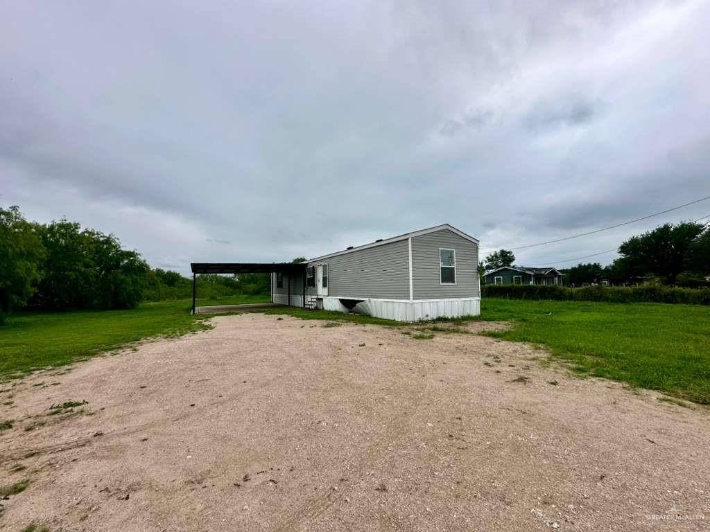 22516 North Val Verde Road Edcouch, TX 78538 - Photo 2 of 17