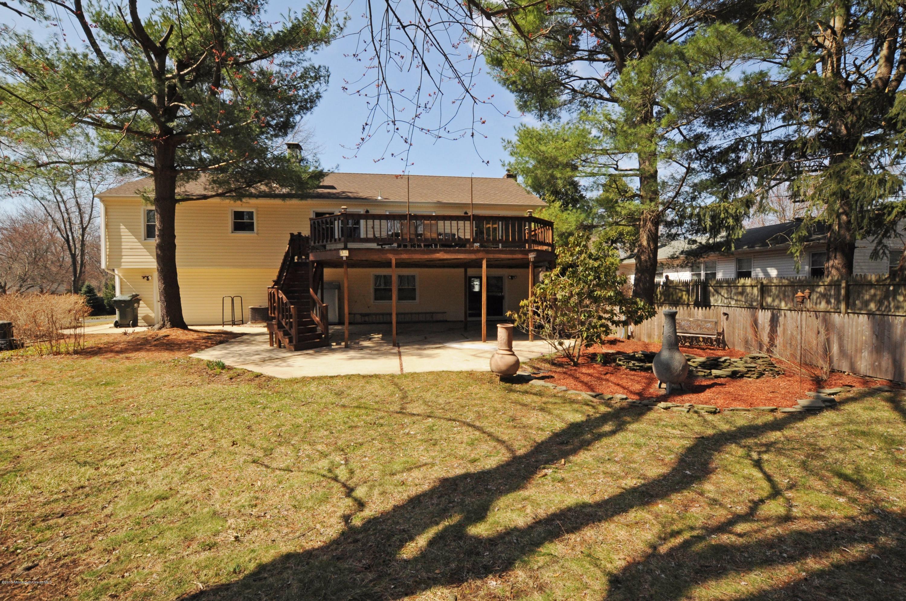 18 Taylor Road Marlboro, NJ 07746 - Photo 18 of 18 Rear View (1).jpg