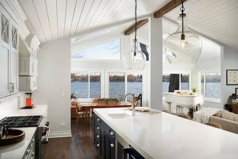 $1,050,000 | 795 Oak Court, Crystal Lake, IL 60014