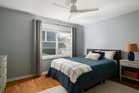 $1,050,000 | 795 Oak Court, Crystal Lake, IL 60014