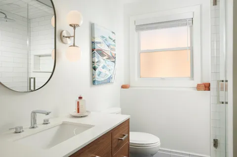 $1,050,000 | 795 Oak Court, Crystal Lake, IL 60014