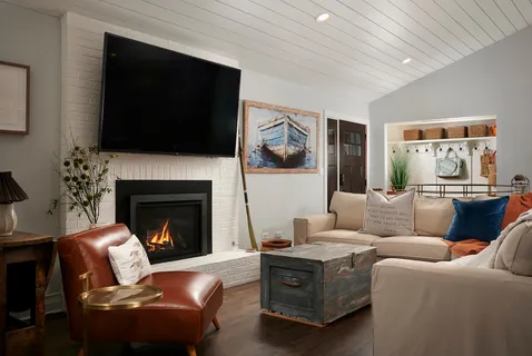 $1,050,000 | 795 Oak Court, Crystal Lake, IL 60014