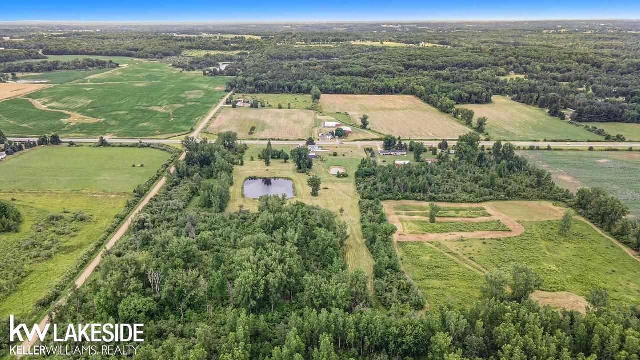 2953 Sanilac Road Caro, MI 48723 - Photo 19 of 22 50082497-18.JPG