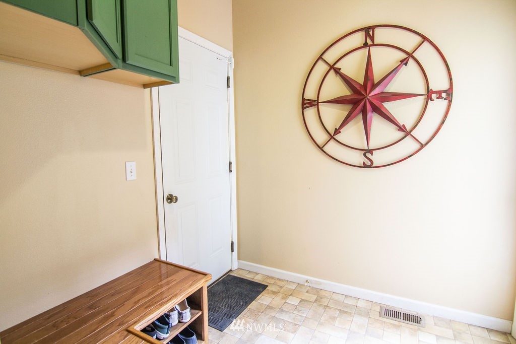 524 South Camano Ridge Road Camano Island, WA 98282 - Photo 28 of 40 Gallery Image 28