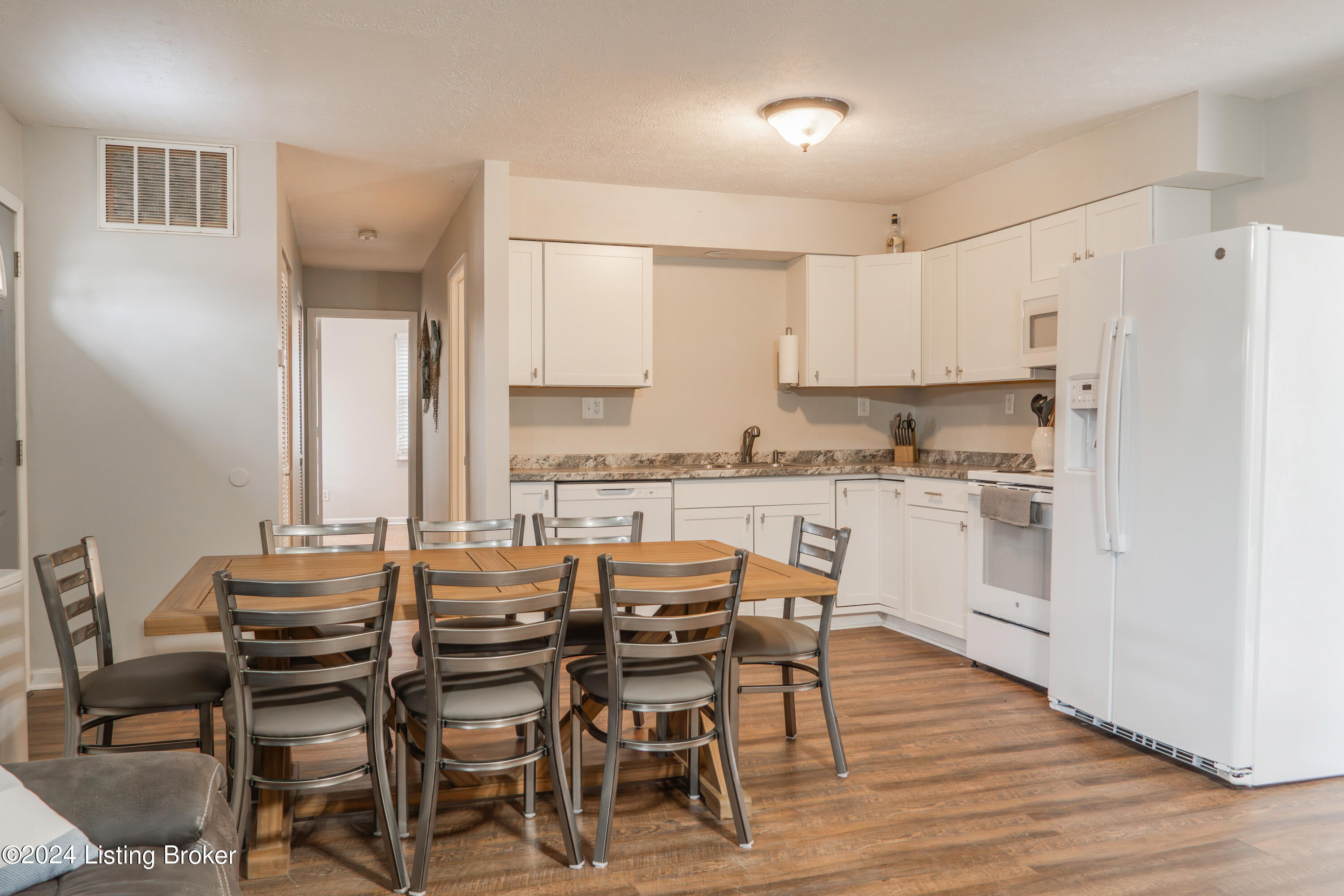 752 Mercer Bend Road Leitchfield, KY 42754 - Photo 1 of 43 752-Mercer-Bend-Rd_014
