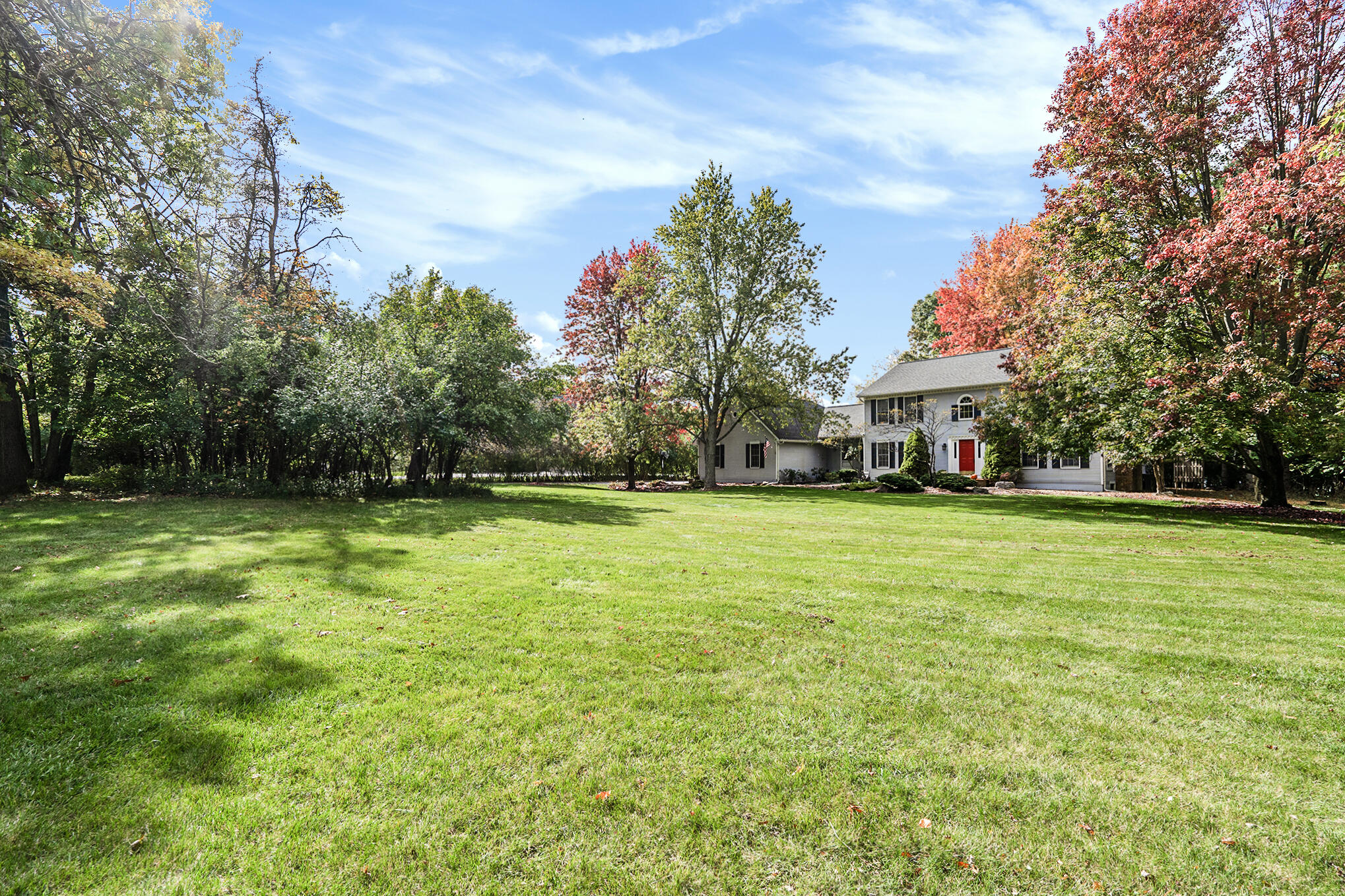 2569 Walnut Road Ann Arbor, MI 48103 - Photo 3 of 63 2.1 front