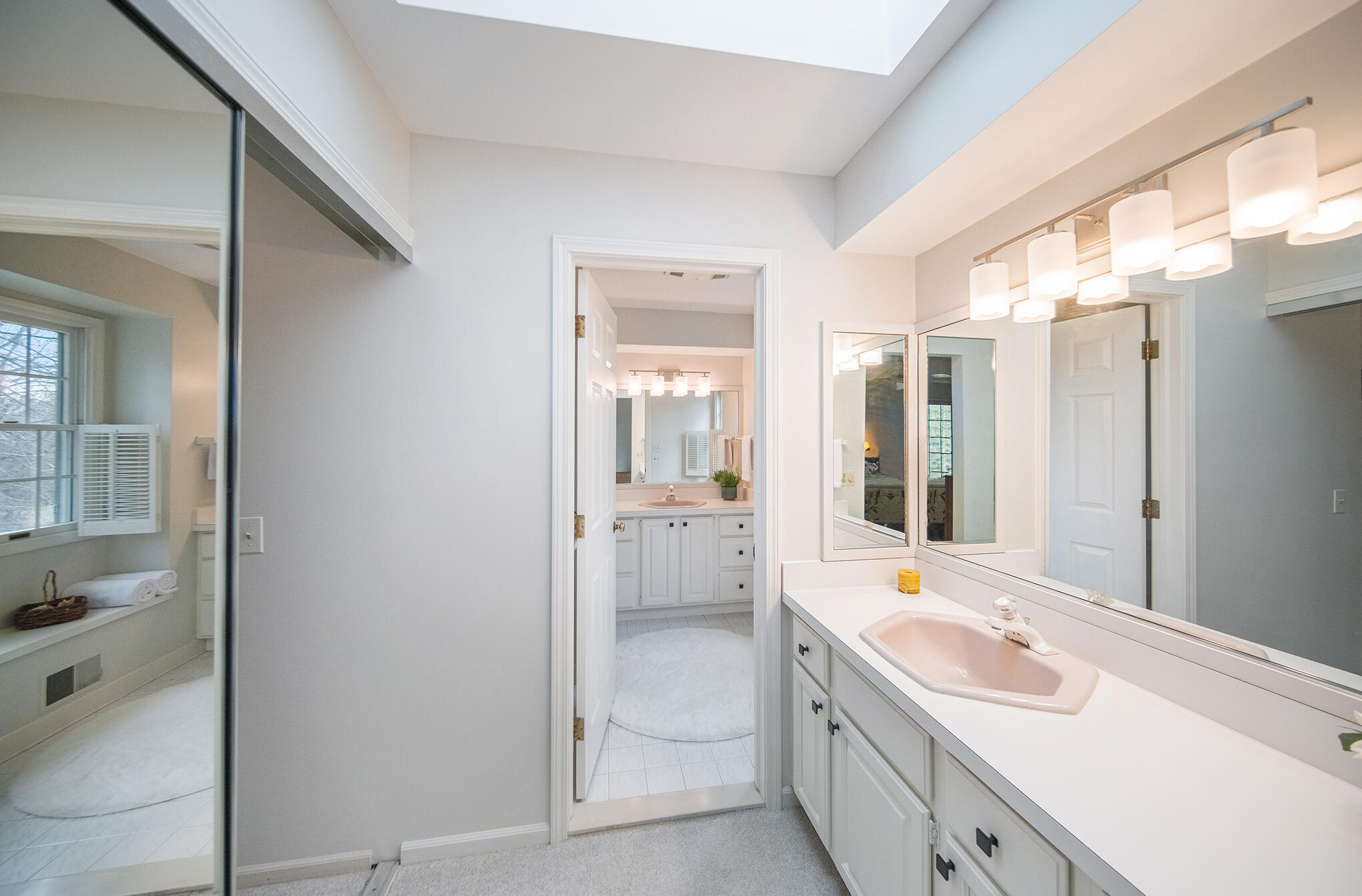 2569 Walnut Road Ann Arbor, MI 48103 - Photo 34 of 63 19 primary bath