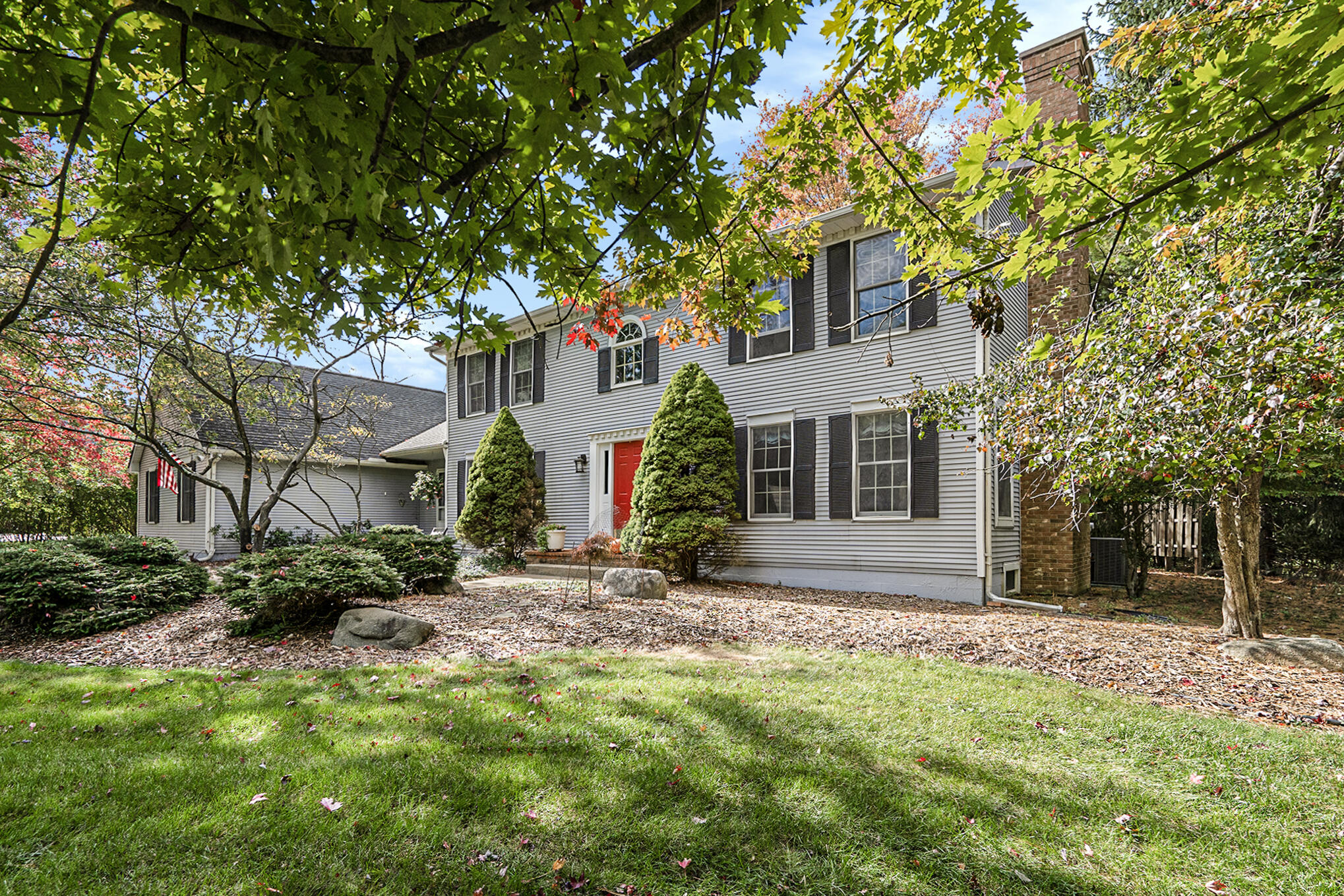 2569 Walnut Road Ann Arbor, MI 48103 - Photo 4 of 63 2.2 FE
