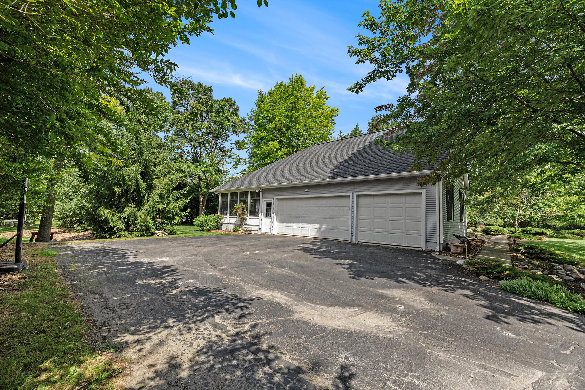 2569 Walnut Road Ann Arbor, MI 48103 - Photo 61 of 63 39.3 garage