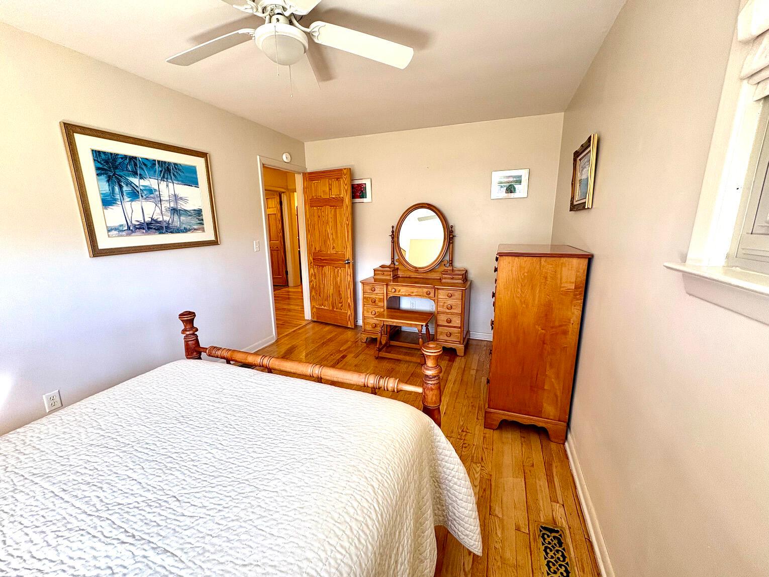 330 Midland Road Chillicothe, OH 45601 - Photo 29 of 38 Bedroom #2