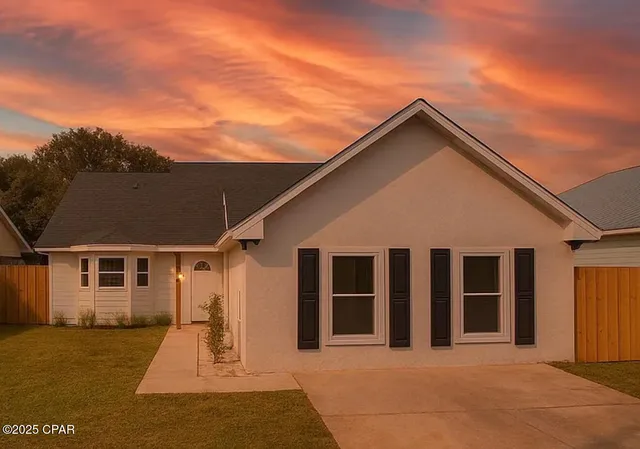 $2,950 | 104 Oleander Circle, Panama City Beach, FL 32413