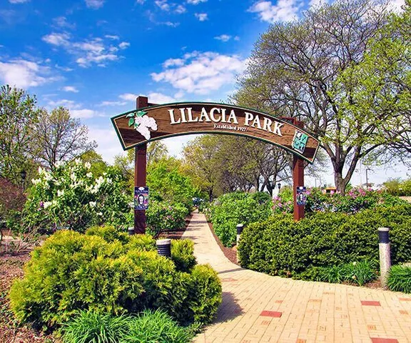 $2,500 | 310 South Main Street, Unit 208, Lombard, IL 60148